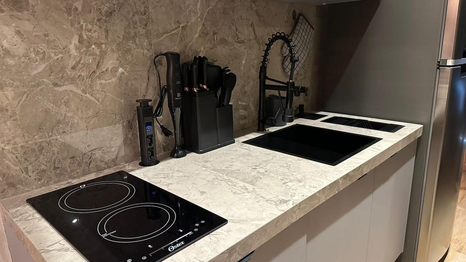 Studio Novo Mobiliado Proximo Metro Butanta サンパウロ エクステリア 写真